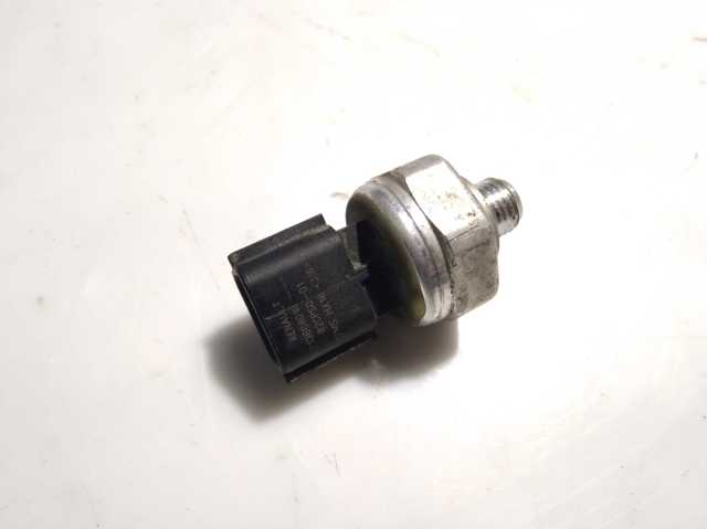 Клапан тиску кондиціонера 921366801R RENAULT