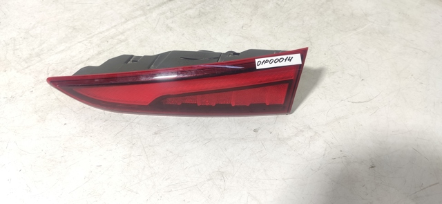 Ліхтар задній внутрішній правий 92404J9600 HYUNDAI