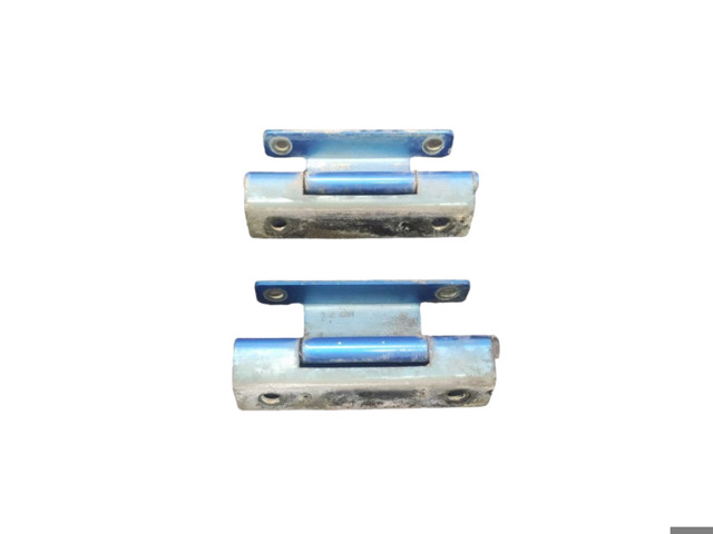 Петля заднього борту 93470EA800 NISSAN