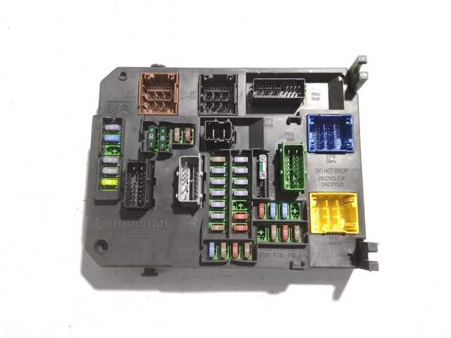Корпус запобіжників 9665547480 PEUGEOT