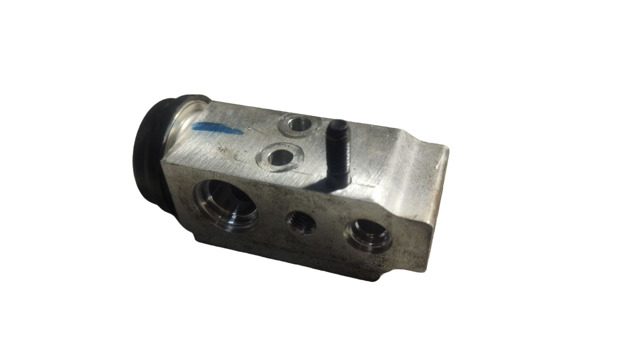Клапан розширювальний 97626C8200 HYUNDAI