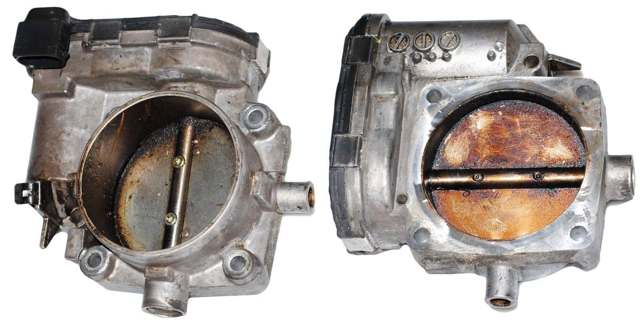 Дросільна заслінка в зборі A1131410125 MERCEDES
