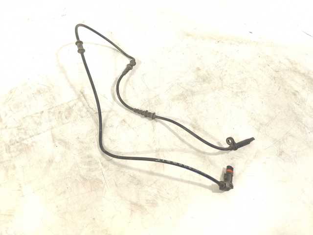 Передній датчик ABS A1669054002 MERCEDES