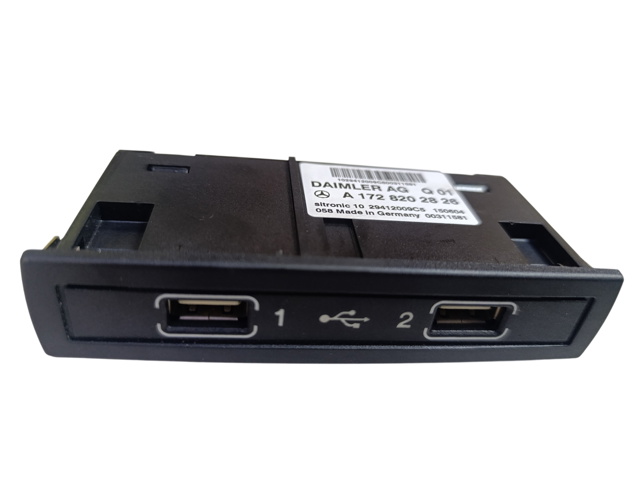 USB-розгалужувач A1728202000 MERCEDES