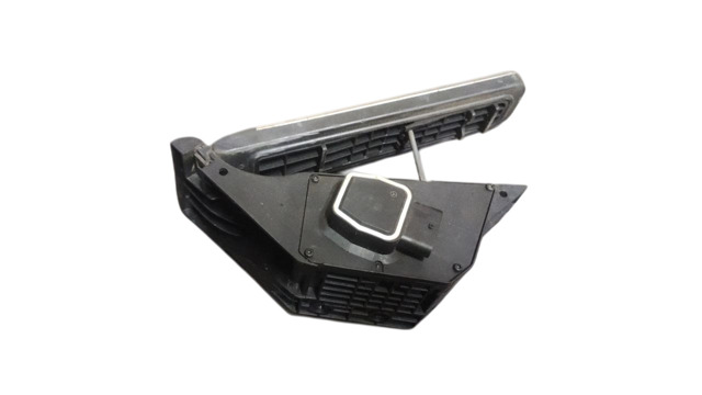 Педаль акселератора A2043000204 MERCEDES