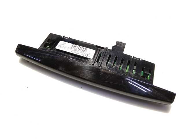 Дисплей парктроніка A2045420323 MERCEDES