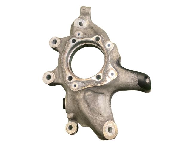 Цапфа поворотна права A2223501041 MERCEDES