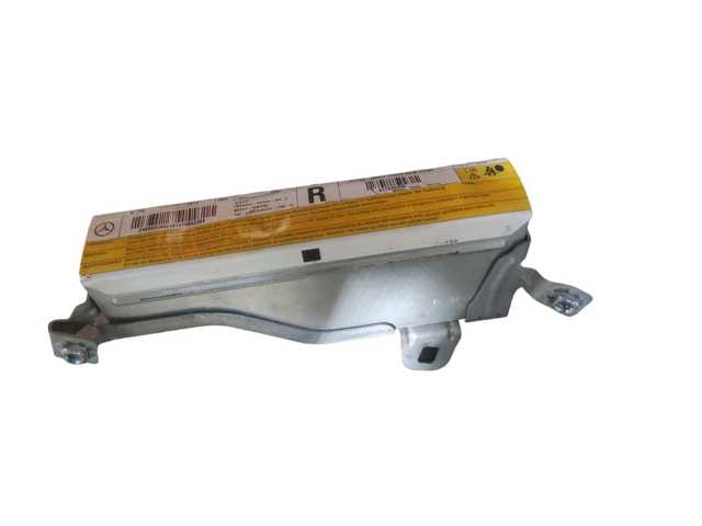 Подушка безпеки (AIRBAG) дверей задніх правих A2468602402 MERCEDES