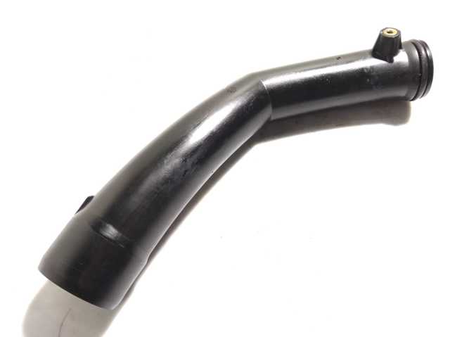 Шланг/патрубок інтеркуллера A2740980207 MERCEDES
