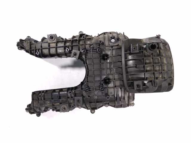 Колектор впускний A2780980807 MERCEDES