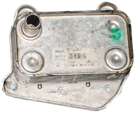 Масляний радіатор охолодження рідини АКПП A6131880201 MERCEDES