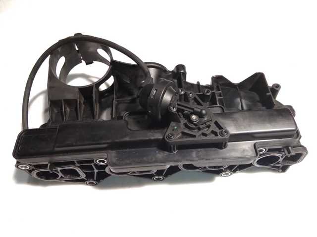 Колектор впускний A6460902337 MERCEDES
