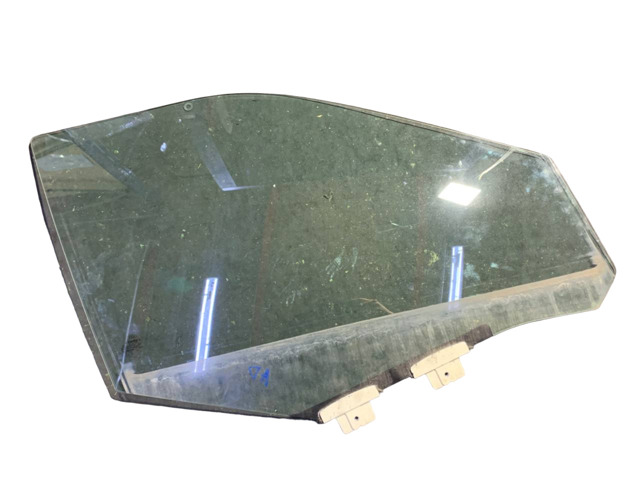 Скло передніх дверей, правих BB5Z7821410A FORD