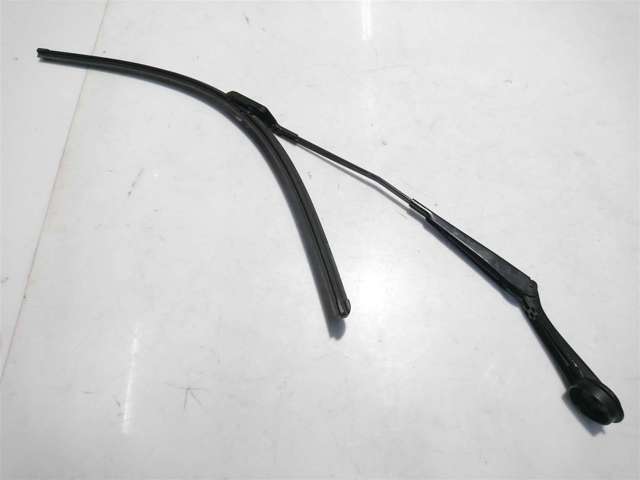 Поводок двірника BM5117526AC FORD