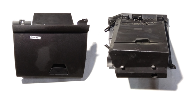 Ящик для рукавичок CJ5Z7806010AD FORD