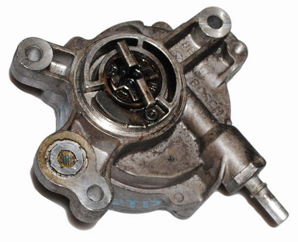 Насос вакуумний D1651B FORD