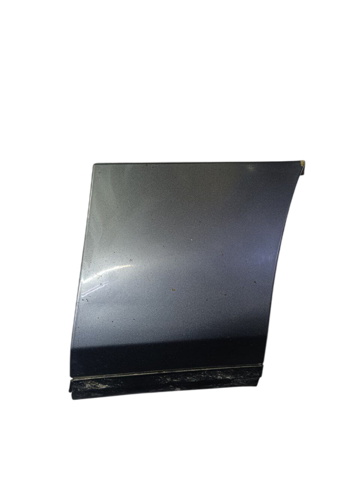 Молдинг переднього правого крила DDC500440 LAND ROVER