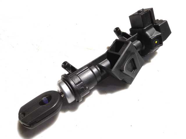 Контактна група замка DG9T11572AA FORD