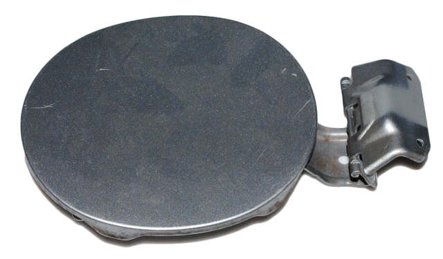 Люк б/бака GHK142410 MAZDA