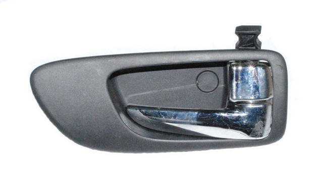 Ручка правих задніх дверей GJ6A58330D MAZDA