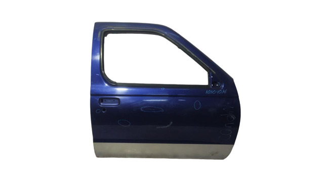 Дверка передня права H0100VJ9MM NISSAN