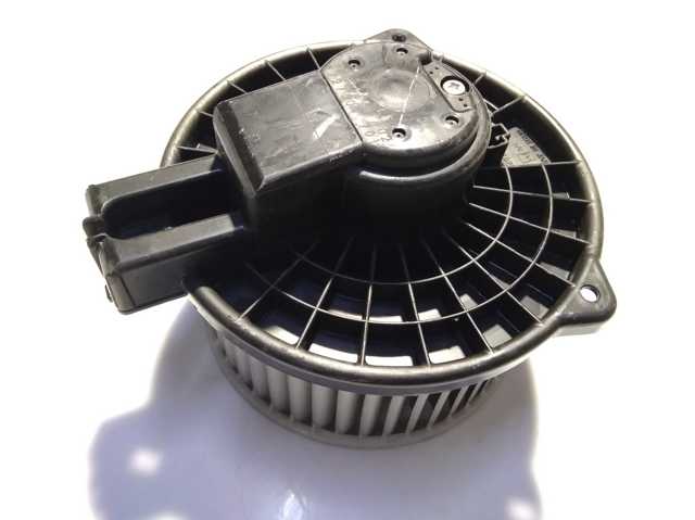 Вентилятор грубки HB111D65102 MAZDA