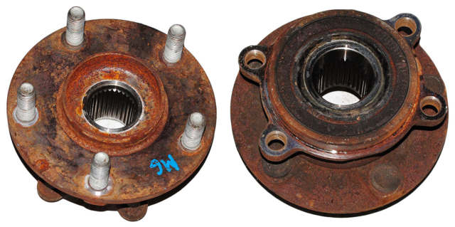 Маточина переднього колеса KD353304XD MAZDA