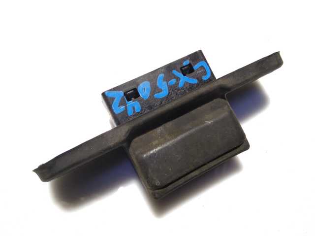 Кнопка приводу замка задніх 3/5 дверей (ляди) KD53624B0A MAZDA