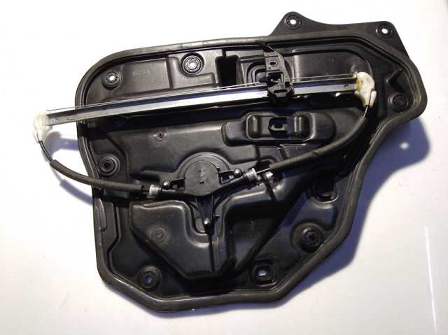 Склопідйомник задніх лівих дверей KD5373590 MAZDA