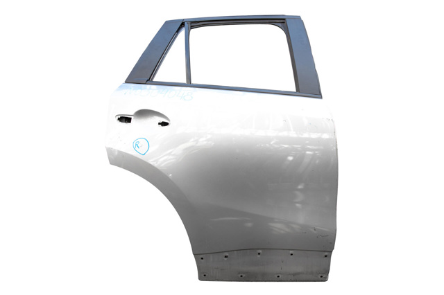 Двері задні в зборі KDY37202XC MAZDA