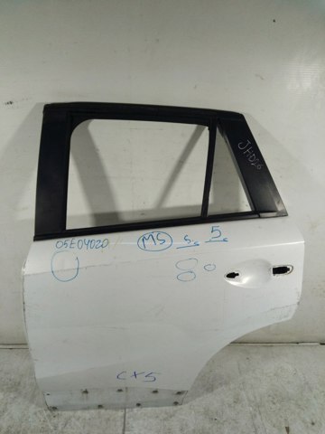 Двері задні KDY37302XE MAZDA