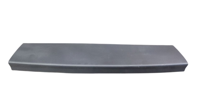Пластик п'ятих дверей LJ8Z5841308AA FORD