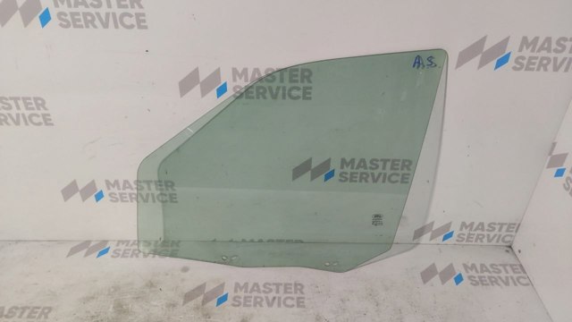Скло водійських дверей LR001703 LAND ROVER