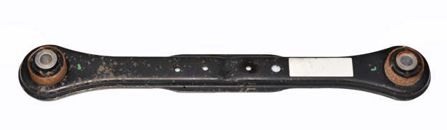 Поперечна тяга задньої підвіски LR002575 LAND ROVER