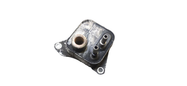 Корпус маслофільтра LR009570 LAND ROVER