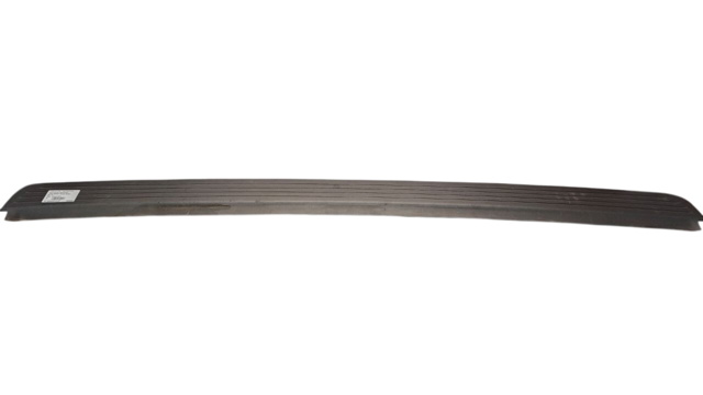 Накладка бампера заднього, верхня захисна LR014496 LAND ROVER