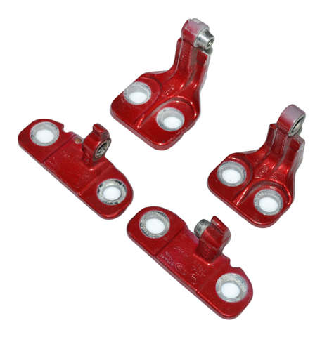 Петля передніх дверей права LR027585 LAND ROVER