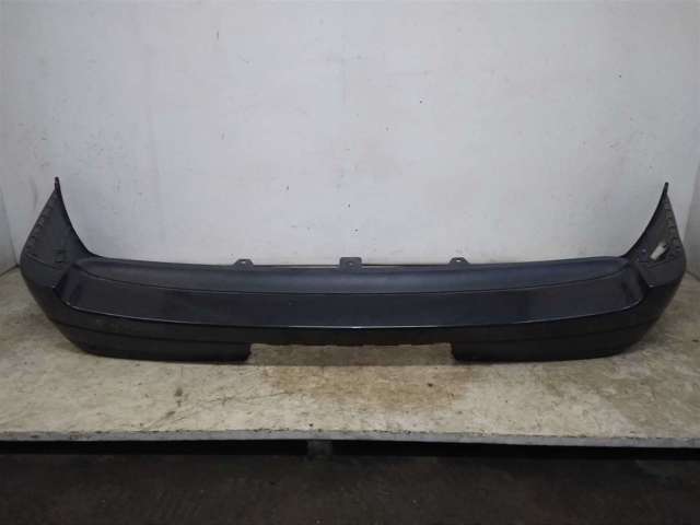 Бампер задній LR038771 LAND ROVER