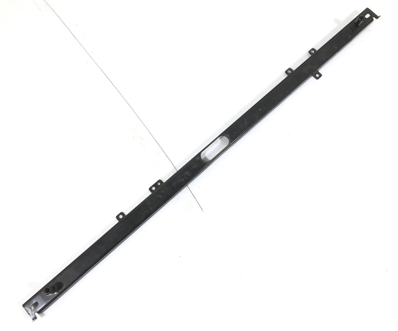 Балка під радіатор верхня LR044300 LAND ROVER