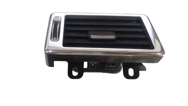 Решітка повітропровода ліва LR072446 LAND ROVER