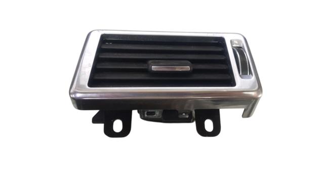 Решітка повітропровода права LR072448 LAND ROVER