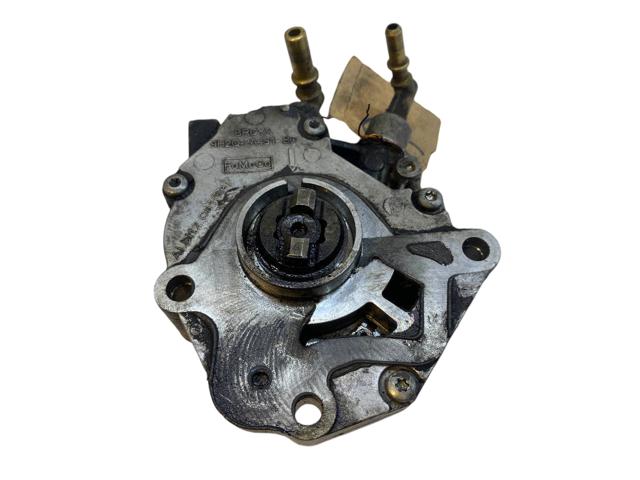 Насос вакуумний LR077857 LAND ROVER