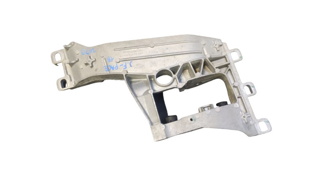 Кріплення коробки передач LR090491 LAND ROVER
