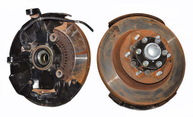 Гальмо дискове переднє MB699716 MITSUBISHI