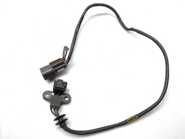 Датчик положення розподільного валу MD320622 MITSUBISHI