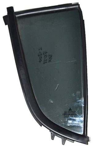 Задня кватирка права MN136794 MITSUBISHI
