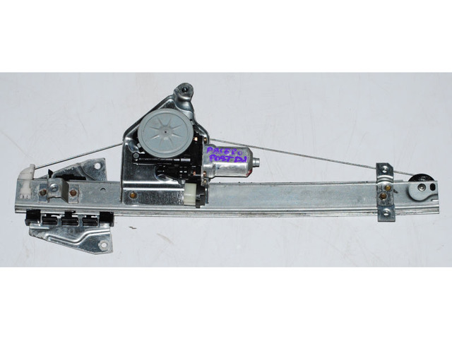 Механізм стеклопод'емника двері задньої, правої MN167278 MITSUBISHI