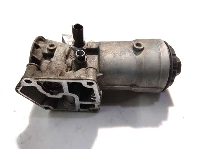 Корпус масляного фільтра MN980122 MITSUBISHI