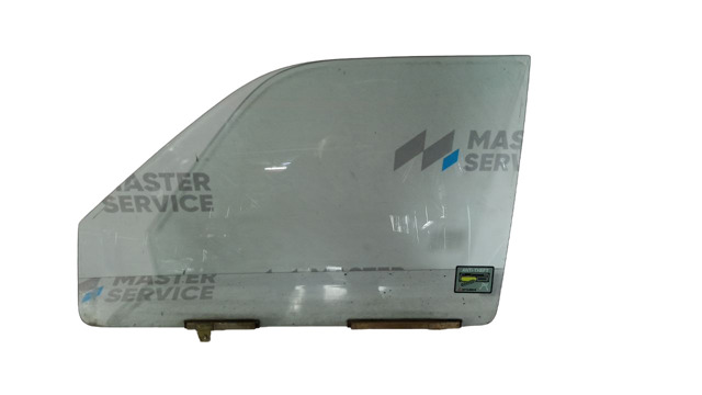 Скло передніх дверей, лівих MR259235 MITSUBISHI