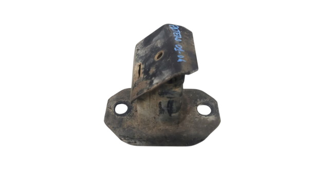 Праве кріплення переднього бампера MR259972 MITSUBISHI